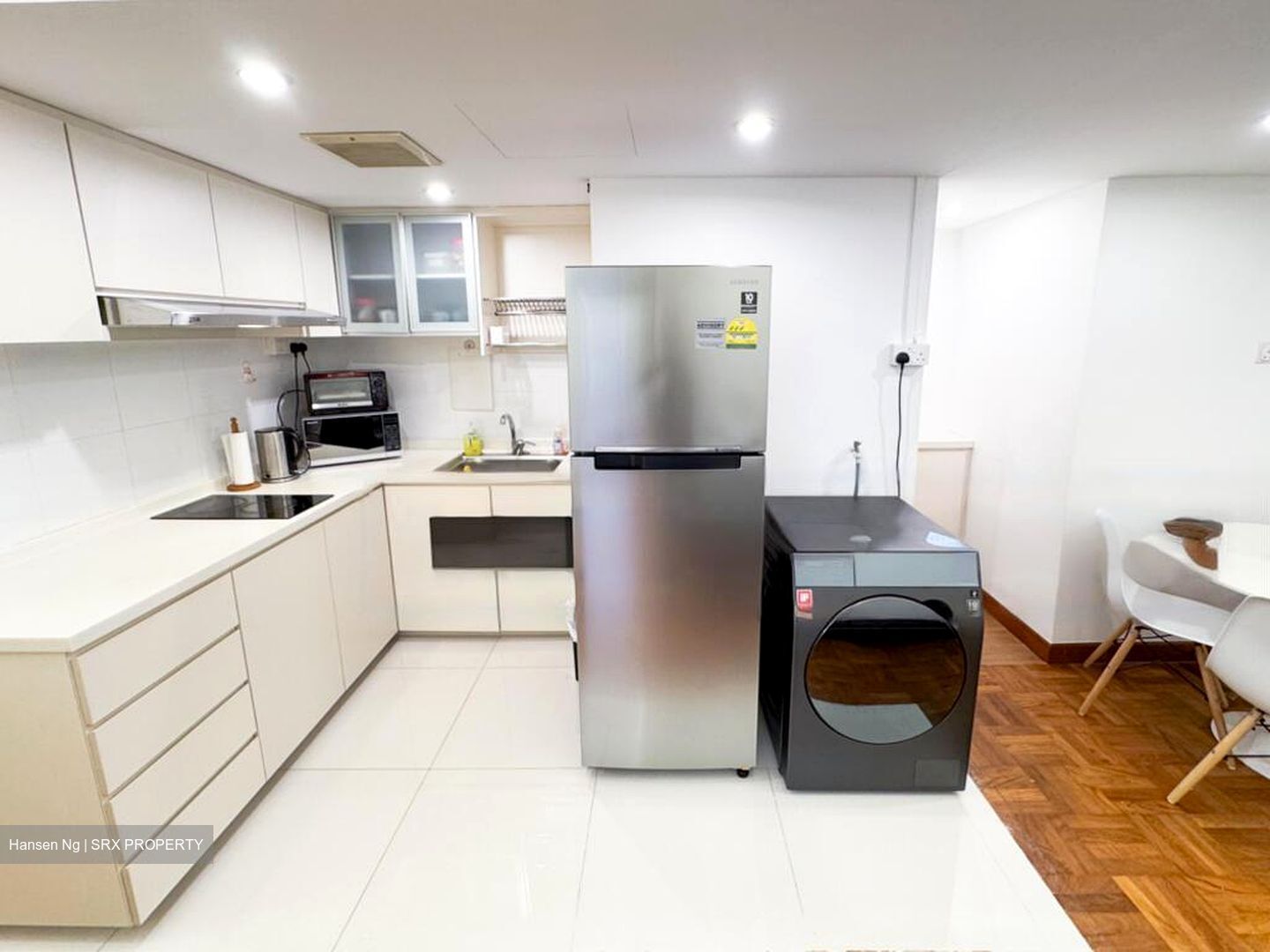 International Plaza (D2), Apartment #486077341